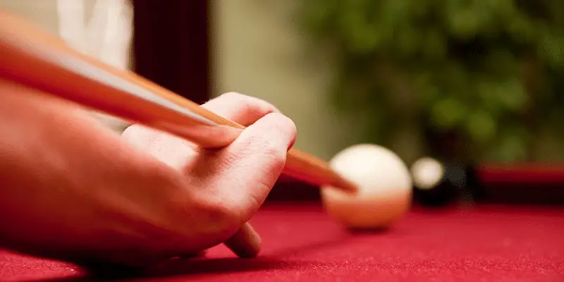 what-are-low-deflection-pool-cues-all-you-need-to-know-the-pool